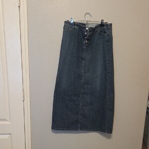 GAP Button-Front Medium Blue Denim Maxi Skirt